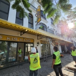 CONSTRUCTION OF ADVERTISING BOARD